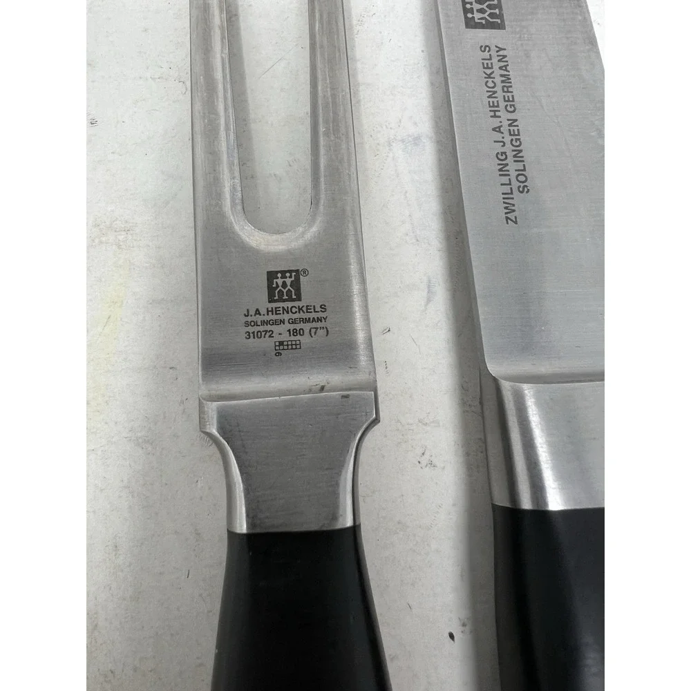 ZWILLING J.A. HENCKELS Chefs  Knife & Fork Set 8
